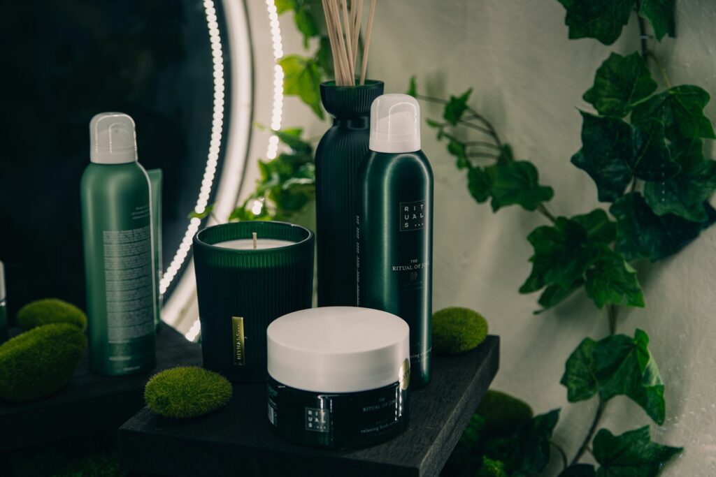 Rituals producten met kaars en geurstokjes